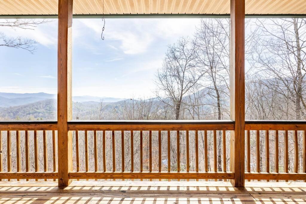 פרנקלין Red Rooster Family Cabin W/Hot Tub+Fire Pit+View מראה חיצוני תמונה